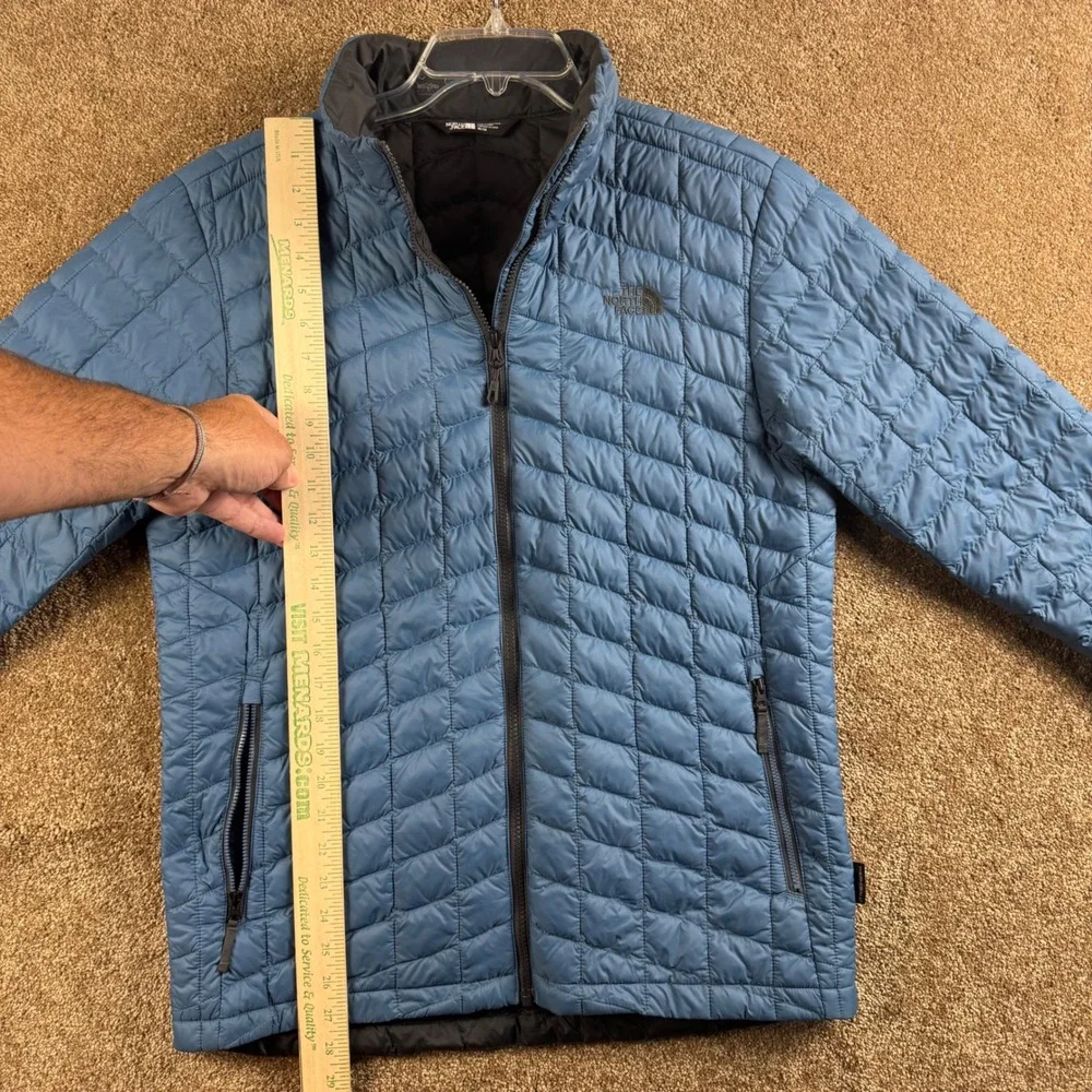 The North Face Mens ThermoBall Eco Quilted Puffer Jacket Blue Medium